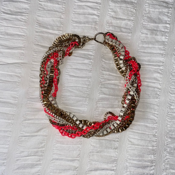 2/$20 🌷Aldo coral gold statement necklace